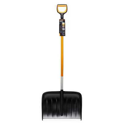 Скріпер для збирання снігу Fiskars X-series (1057186)